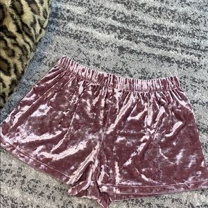 silky soft muave color lounge shorts